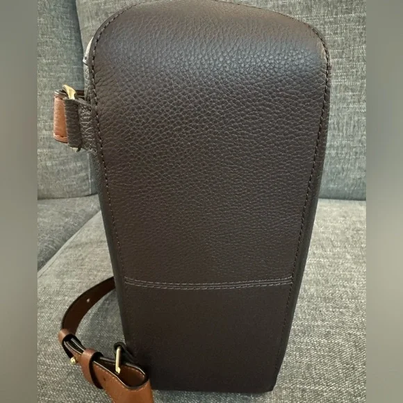 Cole Haan Stylish Leather Black and Tan Tote Bag - Picture 7 of 12